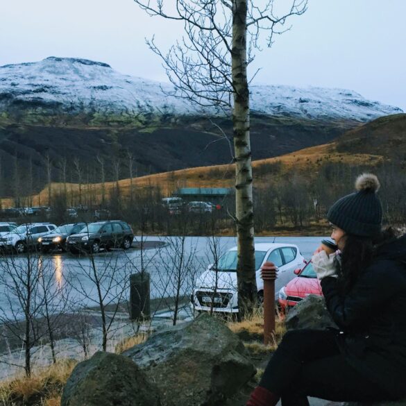 pause thé avec vue montagneuse islande au cercle d'or