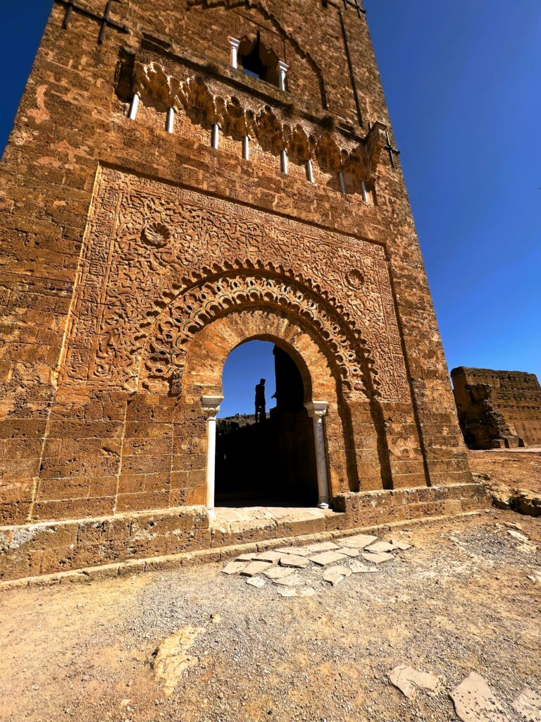 minaret du fort mansouarah tlemcen